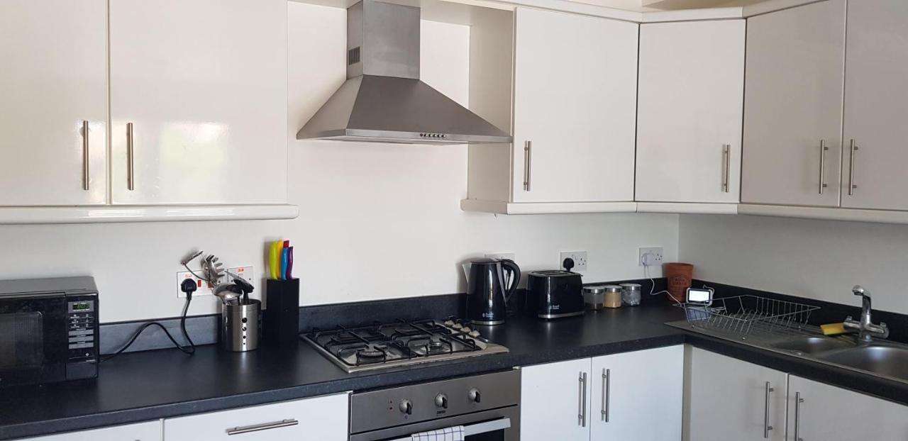 פורטסמות' Horseshoe Apartments מראה חיצוני תמונה